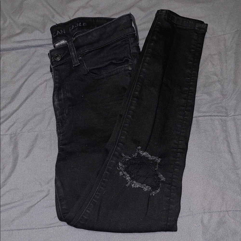 American Eagle Outfitters Black Skinny Jeans with Distressed Knee